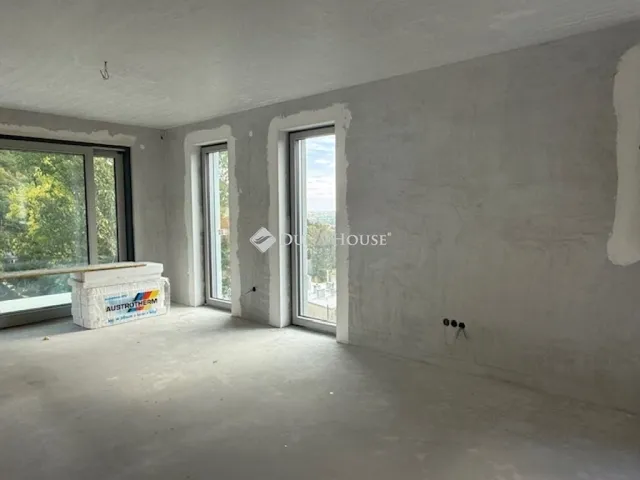 Eladó lakás Pécs, Mecsekoldal 78 nm