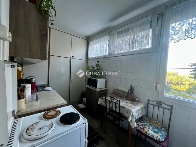 Eladó lakás Pécs, Kertváros 57 nm