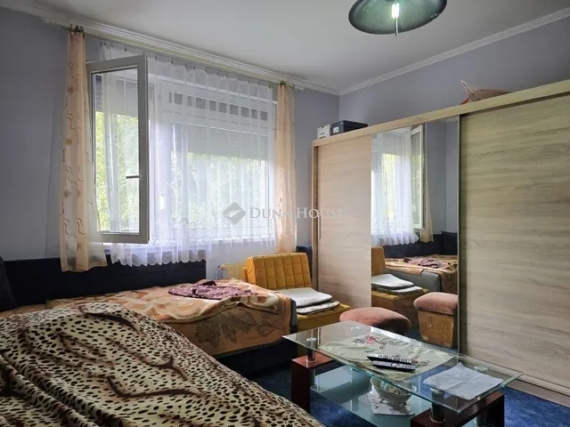 Eladó lakás Pécs, Uránváros 50 nm