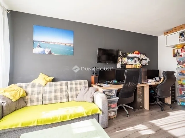 Eladó lakás Pécs, Kertváros 50 nm