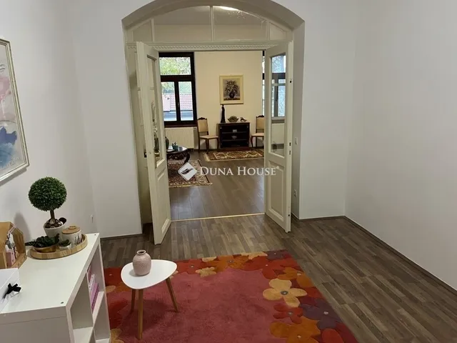 Eladó lakás Pécs, Belváros 104 nm