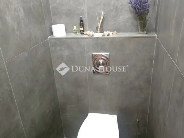 Eladó lakás Pécs, Kertváros 56 nm