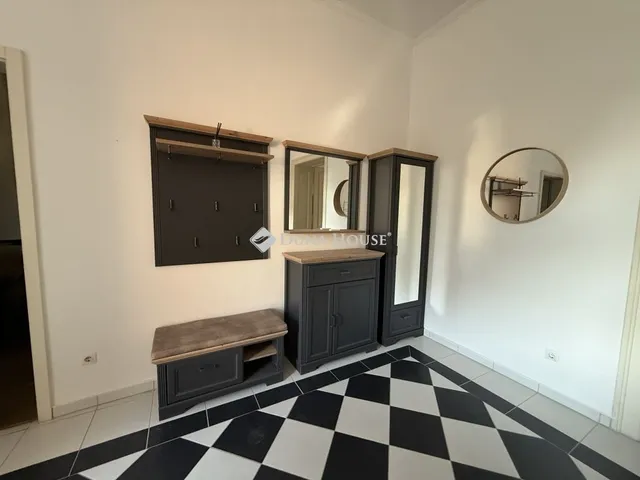 Eladó lakás Pécs, Belváros 54 nm