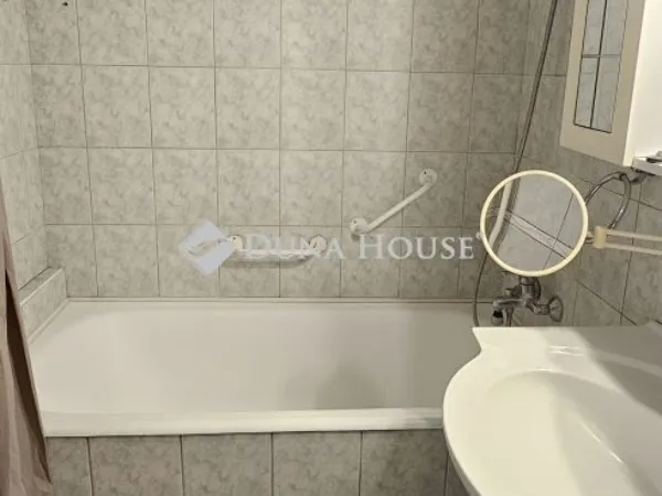 Eladó lakás Pécs, Kertváros 47 nm