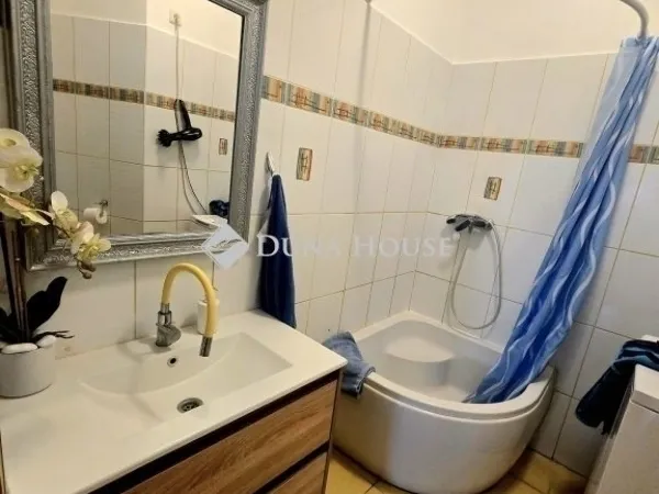 Eladó ház Pécs 168 nm