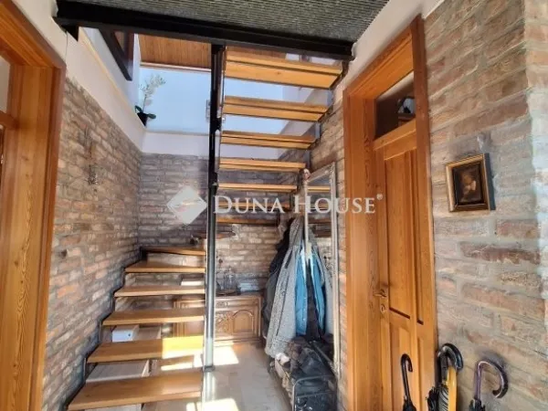 Eladó ház Pécs, Tettye 153 nm