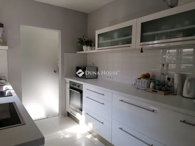 Eladó ház Pécs, Egyetemváros 90 nm