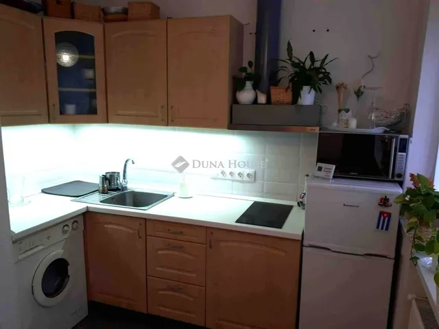 Eladó ház Pécs, Egyetemváros 90 nm