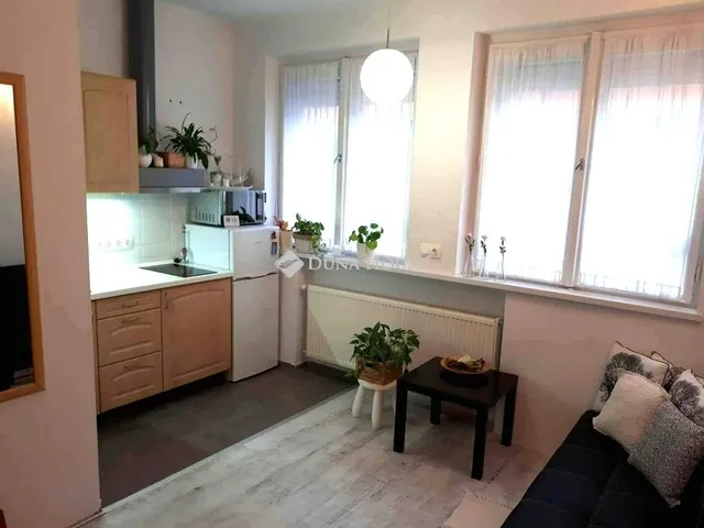 Eladó ház Pécs, Egyetemváros 90 nm