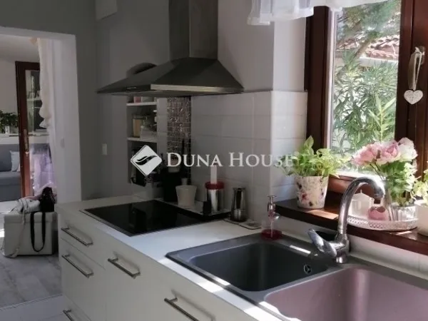 Eladó ház Pécs, Egyetemváros 90 nm