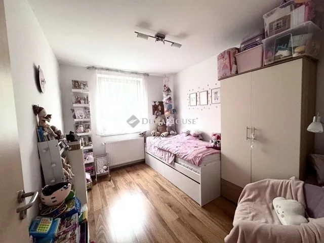 Eladó lakás Pécs, Rigóder 72 nm