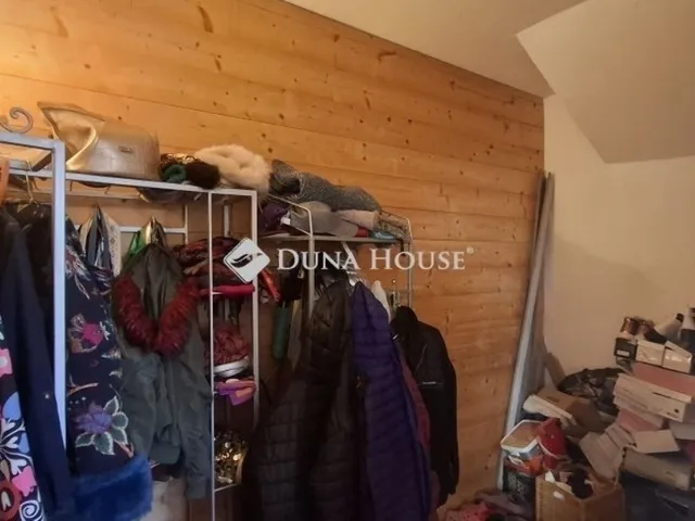 Eladó ház Pécs, Donátus 179 nm