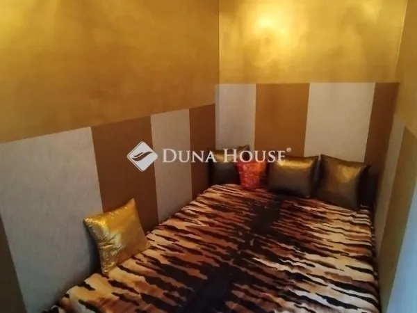 Eladó ház Pécs, Donátus 179 nm