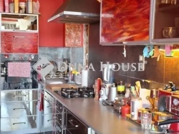 Eladó ház Pécs, Donátus 179 nm