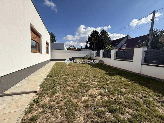 Eladó ház Pécs, Kertváros 96 nm