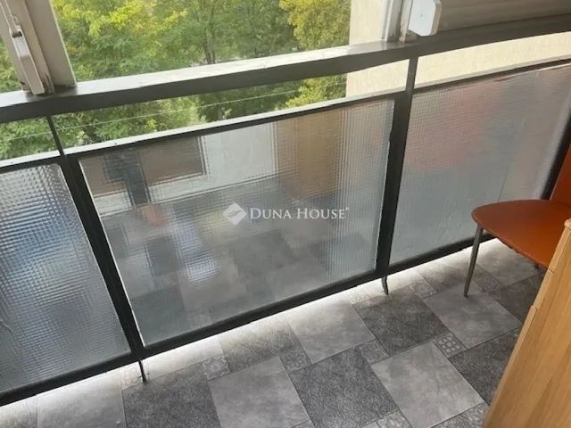 Eladó lakás Pécs 74 nm