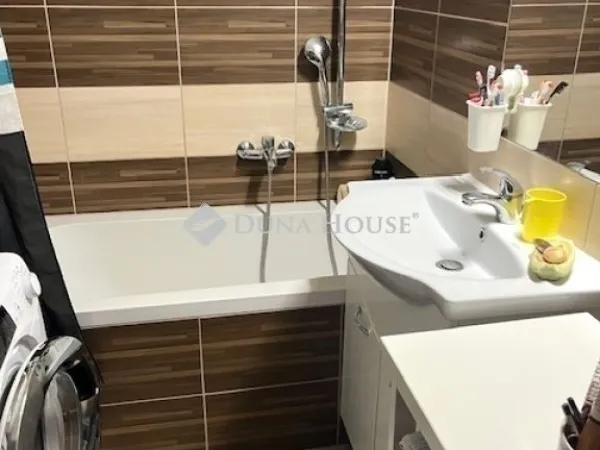 Eladó lakás Pécs 54 nm