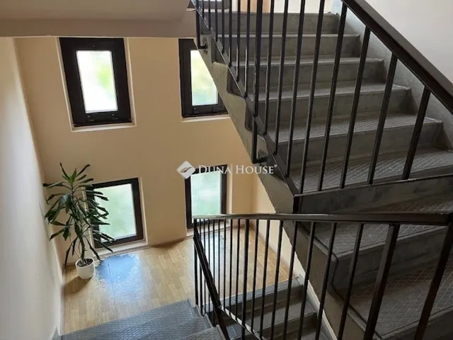 Eladó lakás Pécs 54 nm