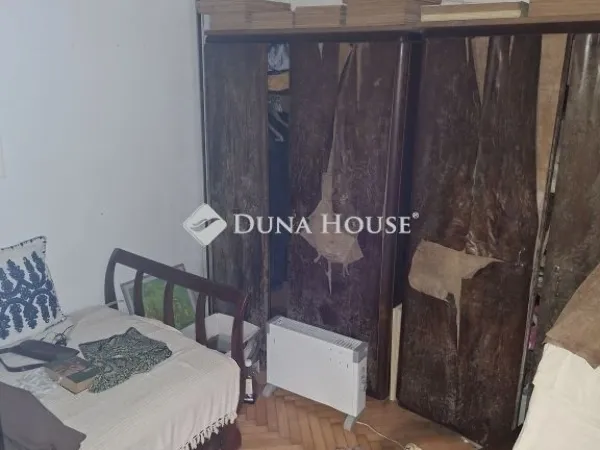 Eladó lakás Pécs, Egyetemváros 79 nm