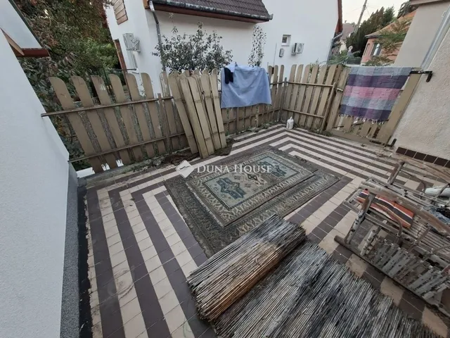 Eladó lakás Pécs, Egyetemváros 79 nm