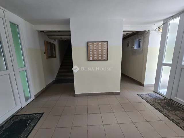 Eladó lakás Pécs, Kertváros 47 nm