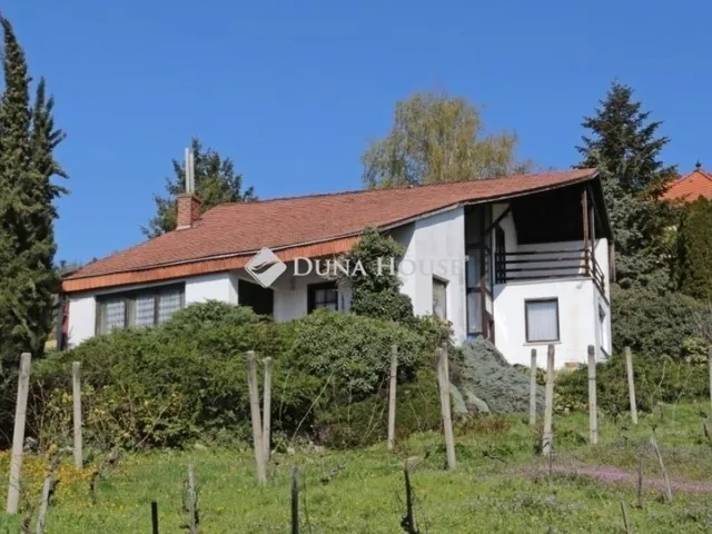 Eladó ház Pécs, Mecsekoldal 200 nm