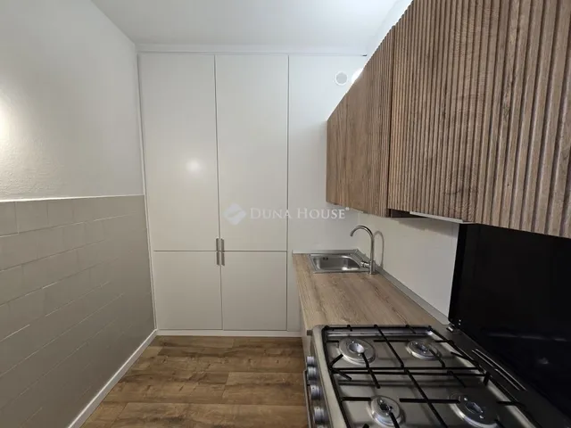 Eladó lakás Pécs, Kertváros 47 nm