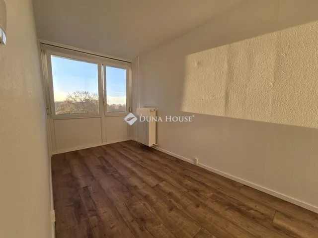 Eladó lakás Pécs, Kertváros 47 nm