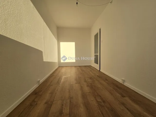 Eladó lakás Pécs, Kertváros 47 nm