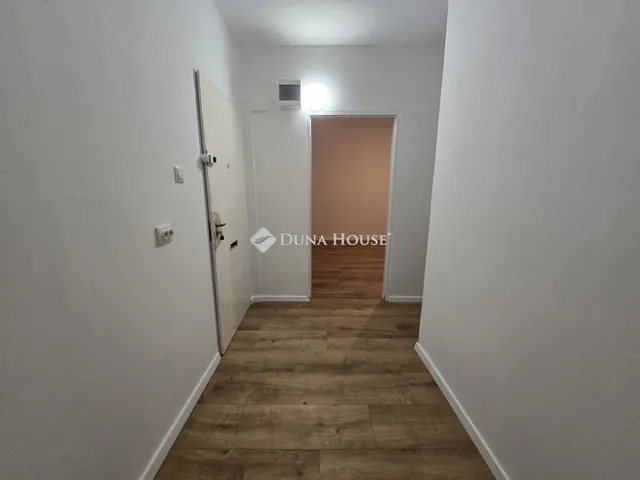 Eladó lakás Pécs, Kertváros 47 nm