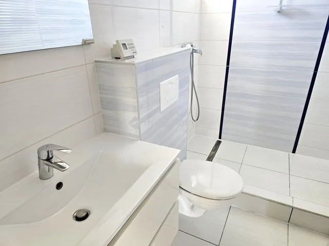 Eladó ház Pécs, Mecsekoldal 92 nm