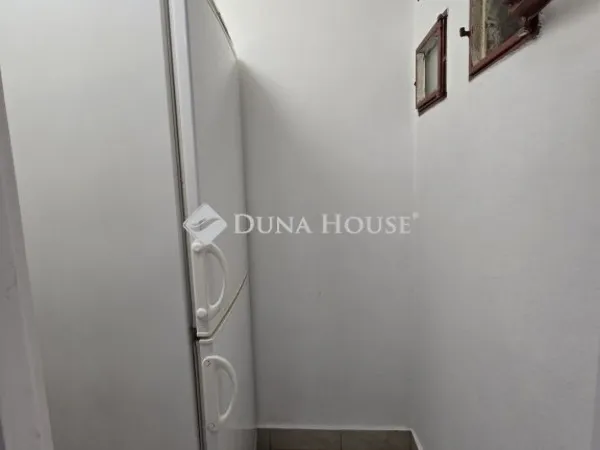 Kiadó lakás Pécs, Uránváros 40 nm