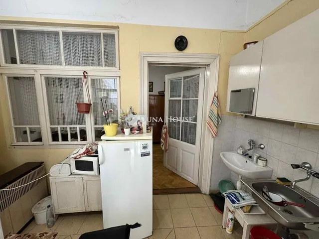 Eladó lakás Pécs, Belváros 68 nm