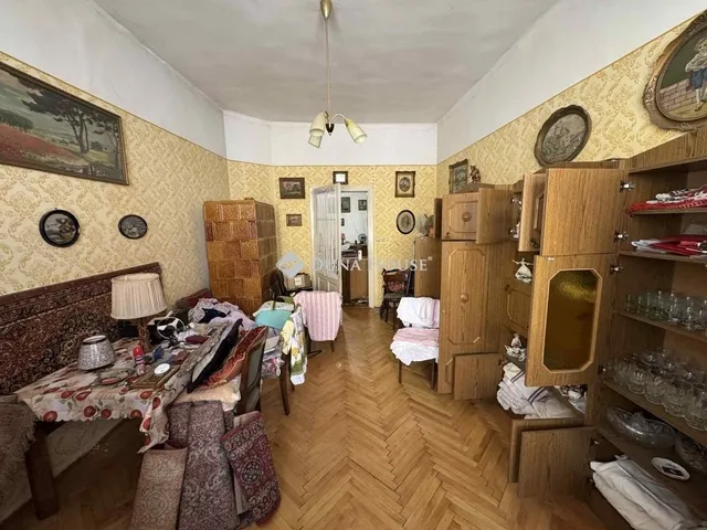 Eladó lakás Pécs, Belváros 68 nm