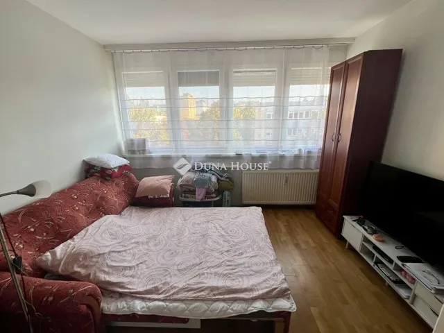 Eladó lakás Pécs, Kertváros 58 nm