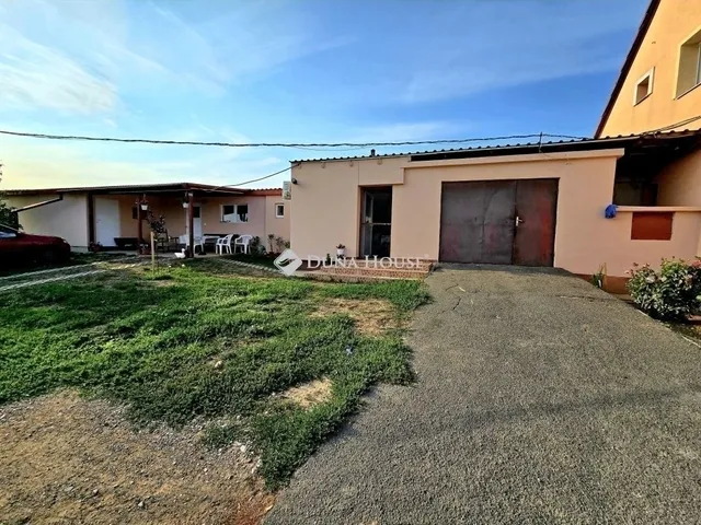 Eladó ház Kővágószőlős 104 nm