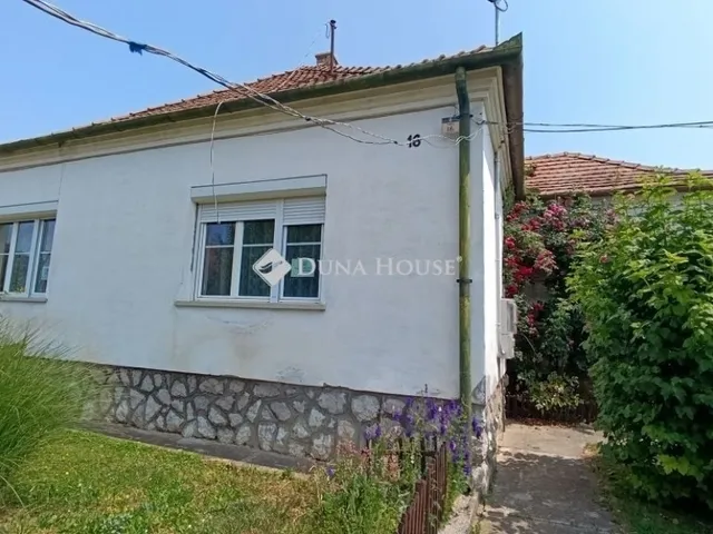 Eladó ház Bóly 181 nm