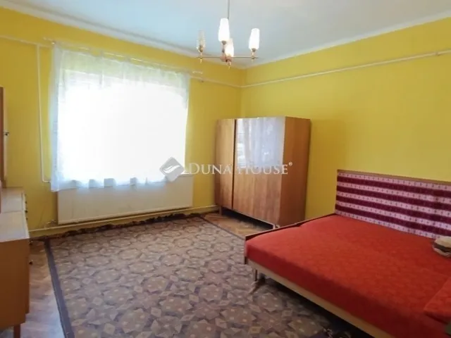 Eladó ház Bóly 181 nm