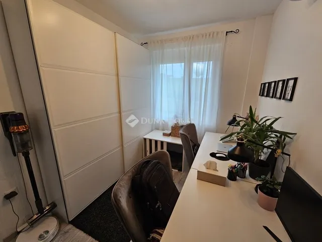 Eladó lakás Pécs, Kertváros 92 nm