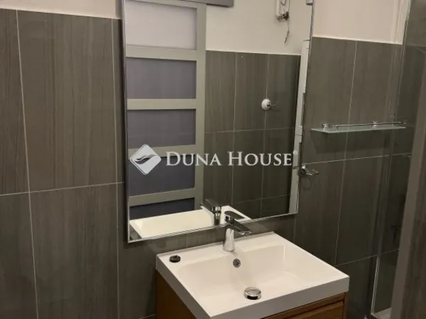 Eladó lakás Pécs, Belváros 50 nm