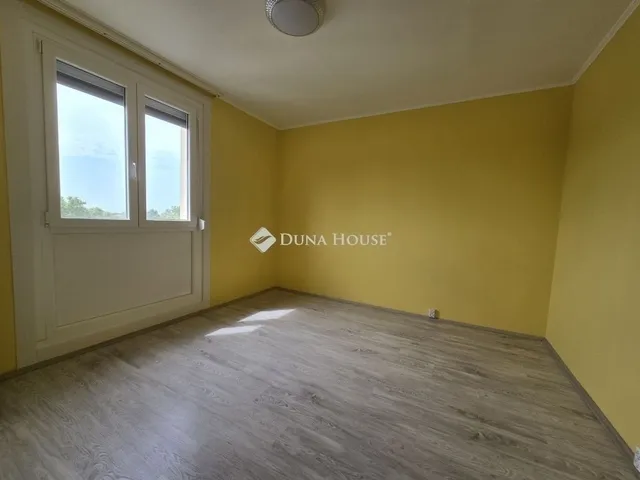 Eladó lakás Pécs, Kertváros 64 nm