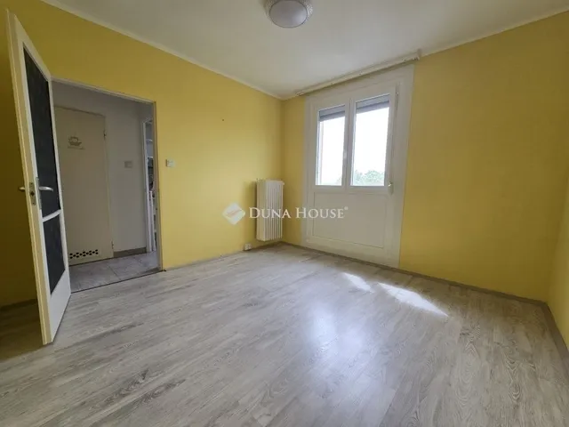 Eladó lakás Pécs, Kertváros 64 nm