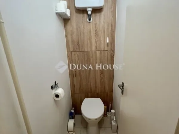 Eladó lakás Pécs, Kertváros 58 nm