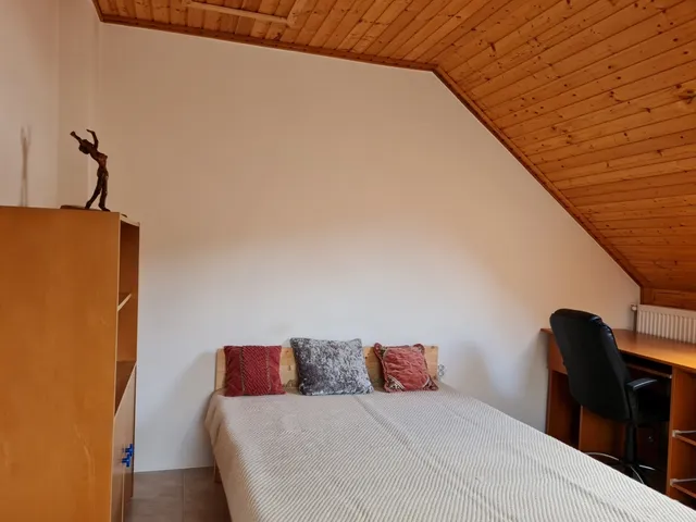 Kiadó lakás Pécs, Ürög 32 nm