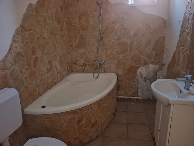 Eladó ház Bicsérd 106 nm