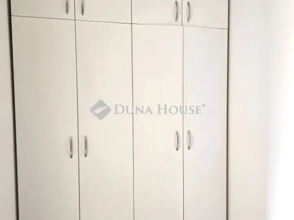 Eladó lakás Pécs, Belváros 71 nm