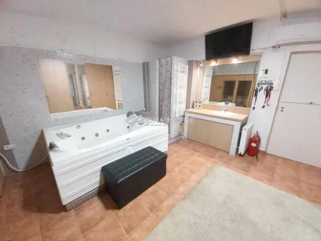 Eladó ház Pécs, Mecsekoldal 180 nm