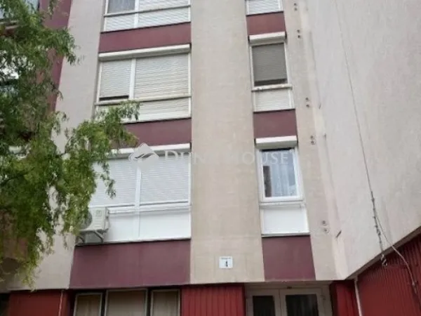 Eladó lakás Pécs 40 nm