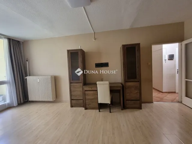 Eladó lakás Pécs, Kertváros 53 nm