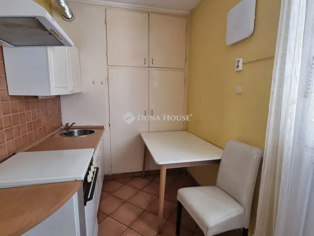 Eladó lakás Pécs, Kertváros 53 nm